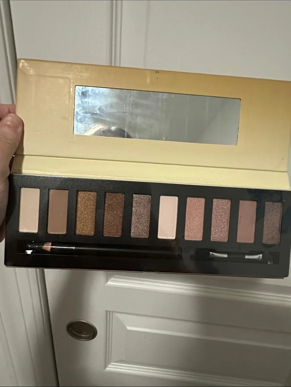 BARE 10 Eyeshadow Palette